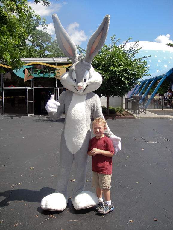 Grant Kish and Bugs Bunny T Six Flags over Georgia