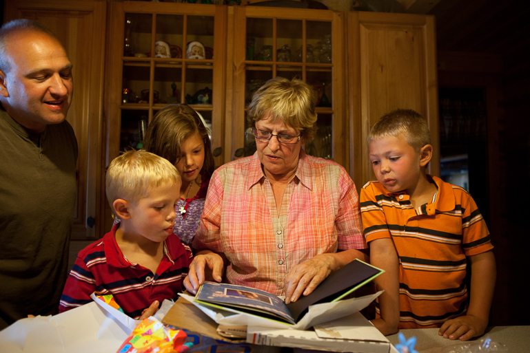 Dennis, David, Gabriella Kish, Dian Crites and Grant Kish